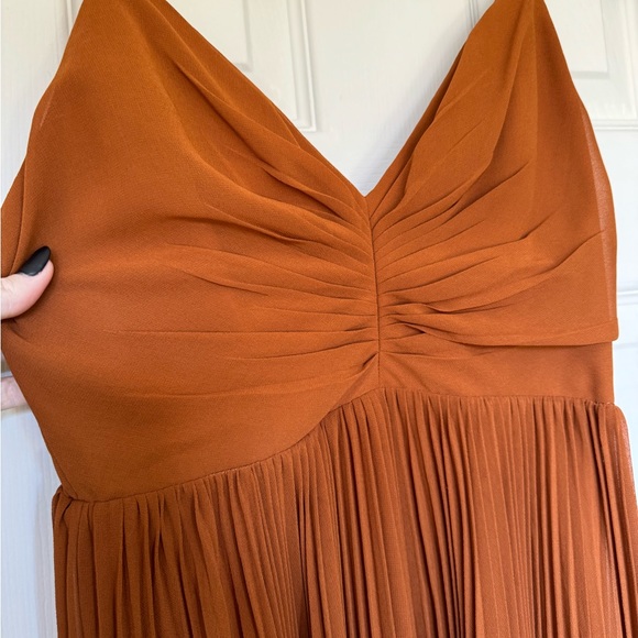 Fame and Partners Quinn bridesmaids dress - Picture 3 of 6